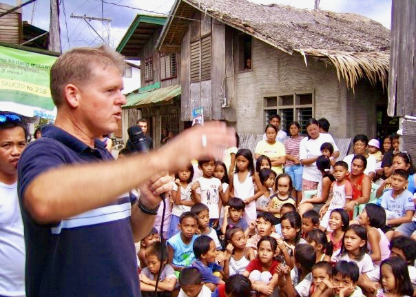 philippines-village-crusade-1